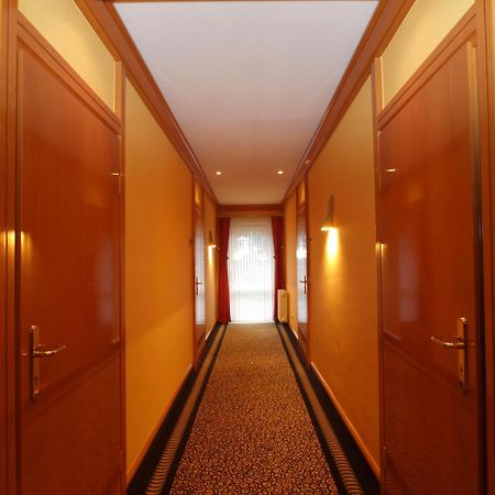 Hotel Matthias Gnarrenburg Esterno foto