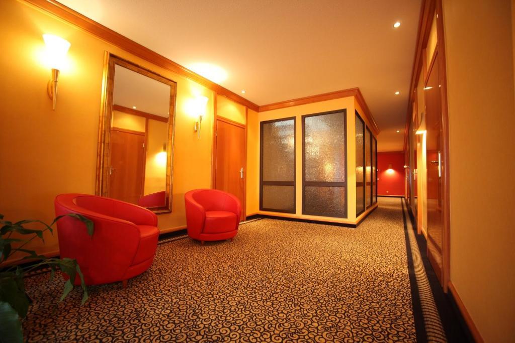 Hotel Matthias Gnarrenburg Esterno foto